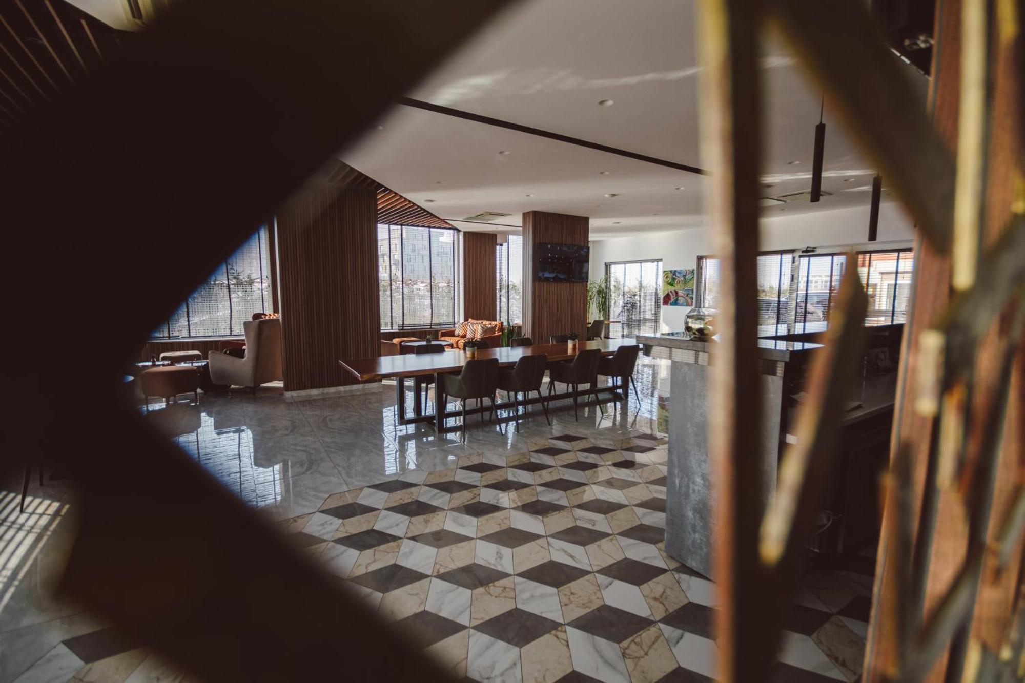 Star Hill Hotel & Spa Prisztina Zewnętrze zdjęcie