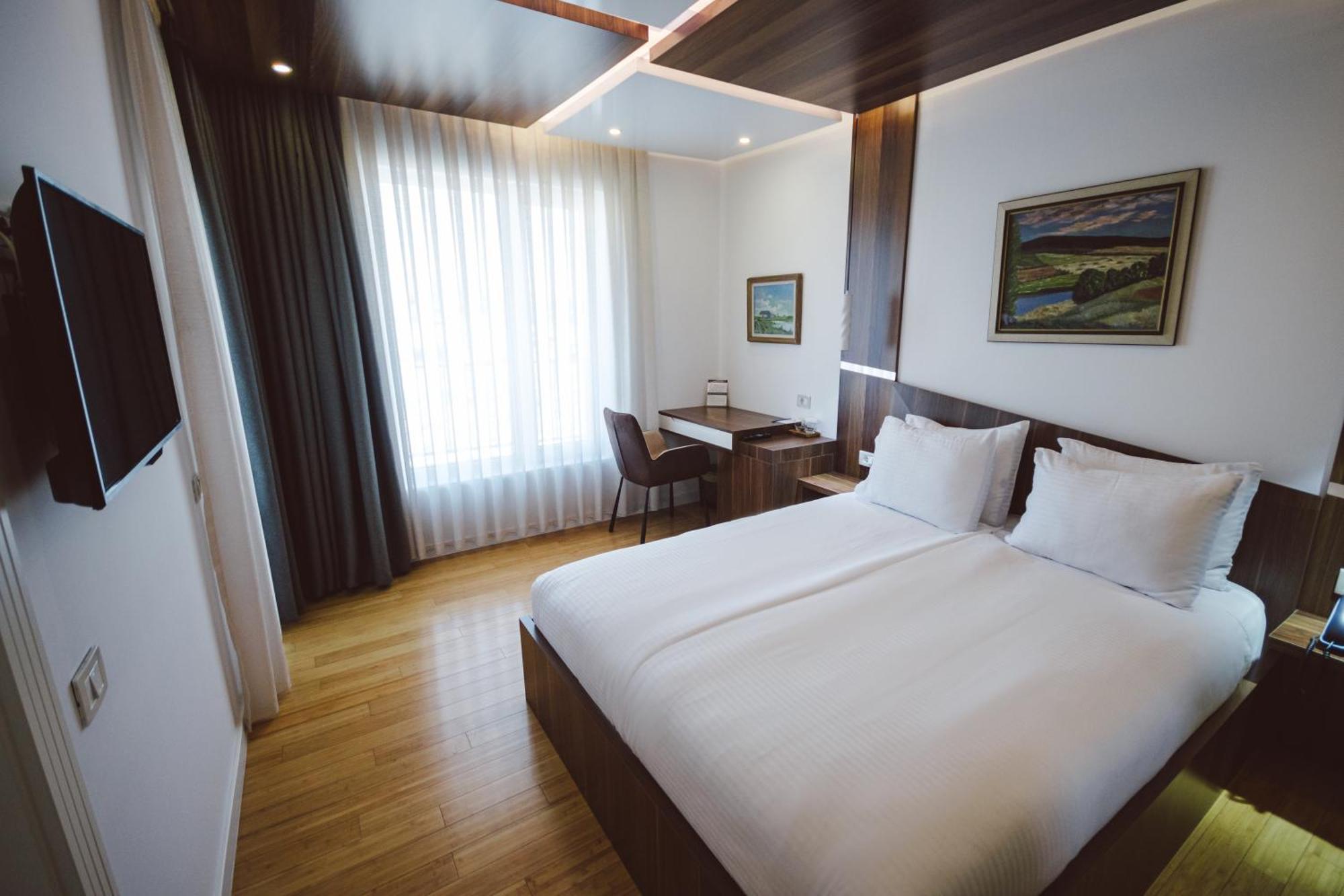 Star Hill Hotel & Spa Prisztina Zewnętrze zdjęcie